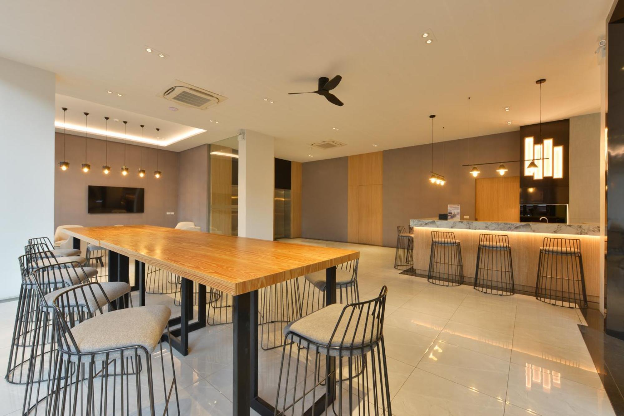 Grace Patong Hotel Кату Экстерьер фото